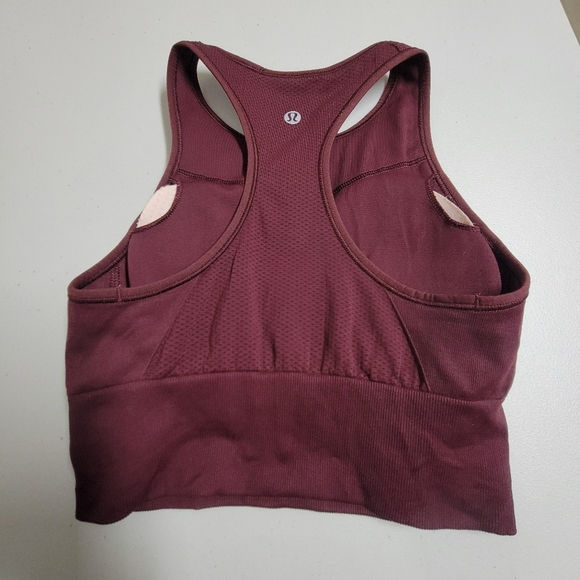 Lululemon Ebb To Train Bra Size 4. - Picture 6 of 11